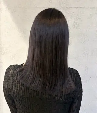 ミディアム Lutia 新宿 ゆりの☺︎のヘアスタイル