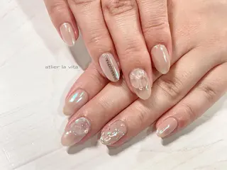 ネイル atelier la vita所属・lavita. mimuraのネイルデザイン