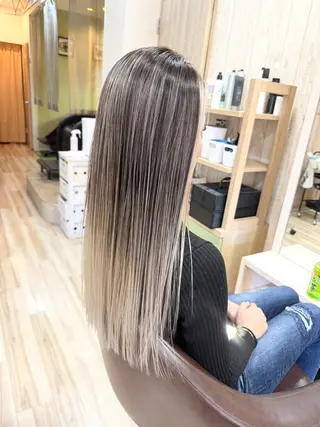 ロング カラー 🌈派手髪ハイトーン 🌈鈴木亮太🌈のヘアスタイル