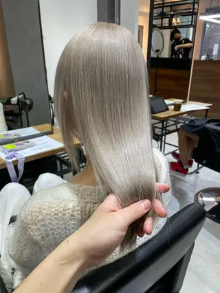 セミロング カラー KEISUKE/ ブリーチ🧡エクステのヘアスタイル