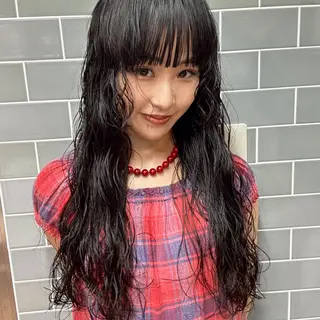 ロング パーマ FBeauty 青山店所属・パーマ特化美容師 表参道のヘアスタイル