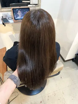 カラー Sherry/R 三川町 山本なつみのヘアスタイル