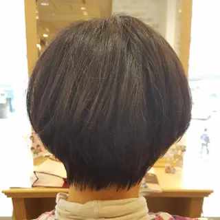 ショート 野口 まおのヘアスタイル