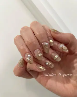 ミディアム Nailsalon M-crystalのネイルデザイン