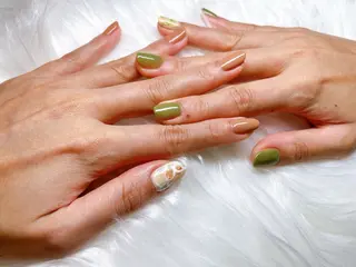 ネイル Beauty salon 100＋大鳥居店所属・100＋大鳥居店 MIKAのネイルデザイン