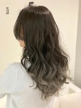 ロング カラー 松吉 純平のヘアスタイル