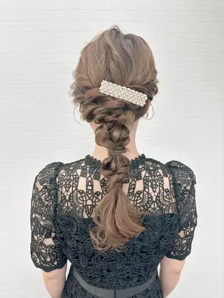 ヘアアレンジ GRANLUSSO 〜グランルッソ駅前店所属・木口 嘉美のヘアスタイル