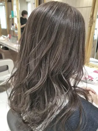 ミディアム Ash 店長　山下達也のヘアスタイル