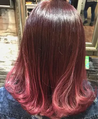 ミディアム カラー Tsuyoki .のヘアスタイル