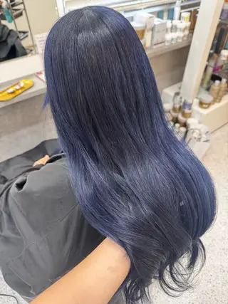 ロング カットカラー🩷 五島桜樫のヘアスタイル