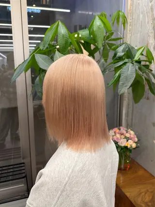 ミディアム ハイトーン×デザイン 似合わせ/Yoheiのヘアスタイル