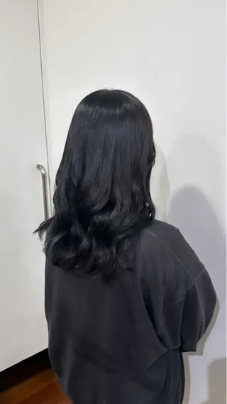 セミロング ヴェリーテ所属・🩶仙台/ワンカラー /えれな🩶のヘアスタイル