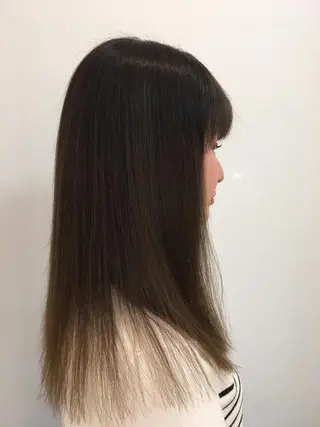 セミロング カラー たなか ちあきのヘアスタイル