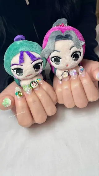 ネイル Han Nail 【y&m】のネイルデザイン