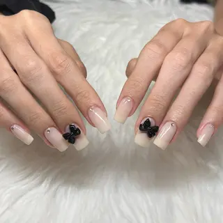 ネイル ayaka🌺 【パラジェル取扱店】のネイルデザイン