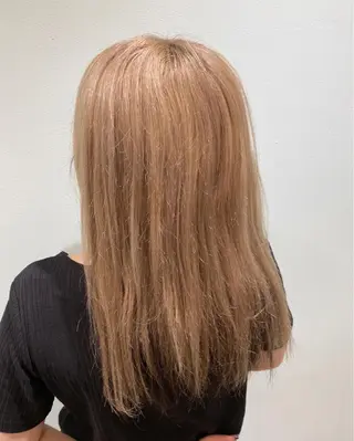 セミロング ララモアナ naru.のヘアスタイル