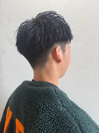 カラー メンズ ハイトーン特化 齋藤充呂／高崎のヘアスタイル