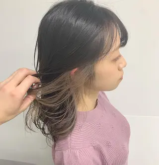 セミロング 髪質改善✨ ULTOWA🌈のヘアスタイル
