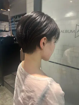 ショート カラー IT by ALBUMあいりのヘアスタイル