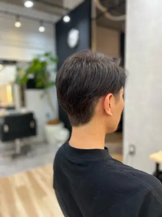 ミディアム Aguhair milo森山知幸のヘアスタイル