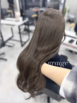 ロング カラー 赤み無し柔らかカラー 【梅田】madokaのヘアスタイル