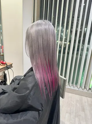 セミロング カラー Re:st所属・Miyavi/カラー ショートボブのヘアスタイル