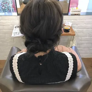 セミロング カラー ヘアアレンジ 上川 美幸のヘアスタイル