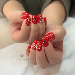 ネイル アトリエ　ミモザ所属・いまむら あかりのネイルデザイン