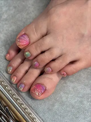 ネイル private MKY nailsalon所属・Kurihara Ayumiのネイルデザイン