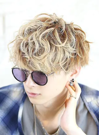 パーマ メンズ est hair Ameri 松戸西口店所属・est  店長 ✂︎高橋✂︎のヘアスタイル