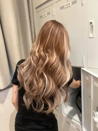 ロング 透明感ハイトーン特化 /ケアブリーチ/莉駒のヘアスタイル