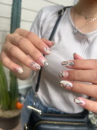 ネイル laninails所属・LANI nailsalonのネイルデザイン