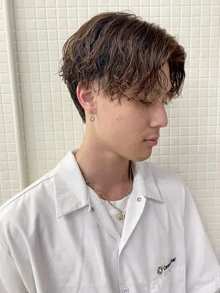 ショート パーマ メンズ 7Bridge所属・ハッシュカット 小西貫太のヘアスタイル