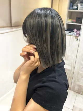 ミディアム カラー 尾森紳哉💎透明感/ デザインカラーのヘアスタイル