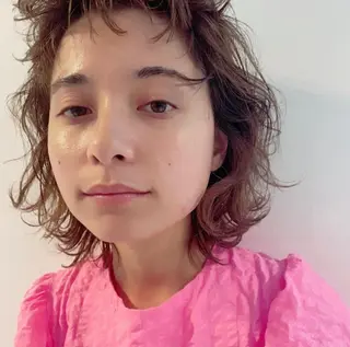 ショート パーマ 美髪・シールエクステ ホソタニリョウコのヘアスタイル