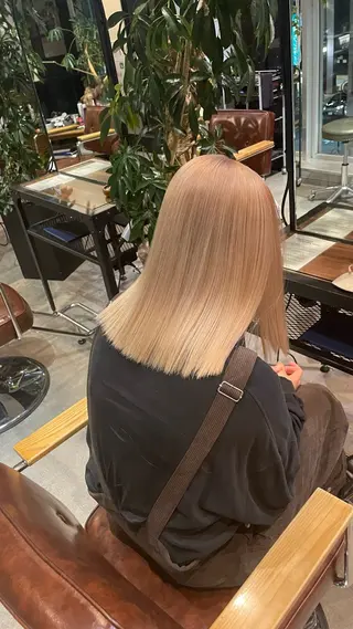 ミディアム hairdesign collet ginza所属・🌈ケアブリーチ🌈 デザイン🪅ひかるのヘアスタイル