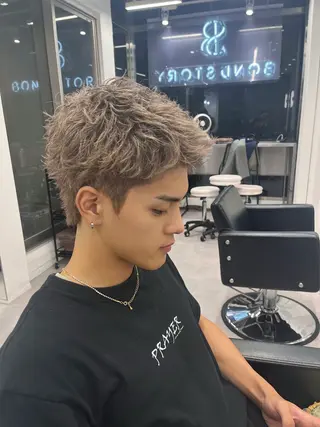 ショート カラー メンズ Bond Story white所属・【メンズ特化】 メンズパーマ/雄斗のヘアスタイル