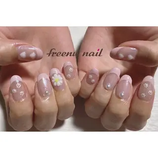 ネイル freenu nail【24H】のネイルデザイン