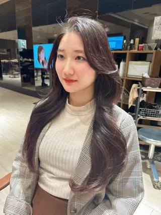 ロング 🎀大竹美侑／顔まわ りカット／レイヤーのヘアスタイル