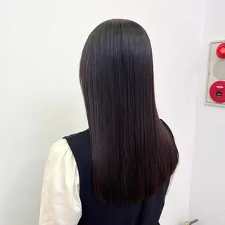 ロング パーマ DC カラーモデルのヘアスタイル