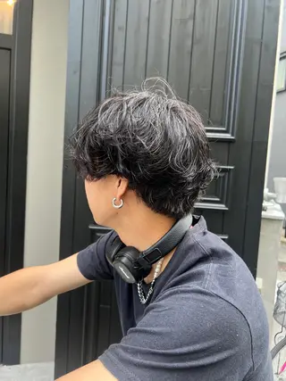 ショート パーマ beleefric 🩵黒木芽衣のヘアスタイル