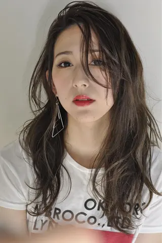 ロング カラー ere hair salonのヘアスタイル