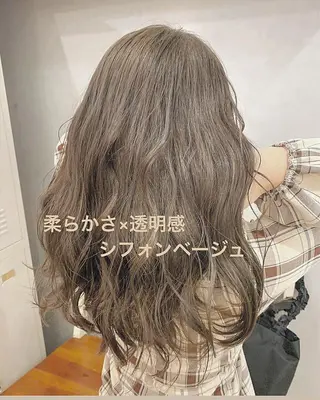 セミロング 淡色ふんわりhair 新宿satomiのヘアスタイル
