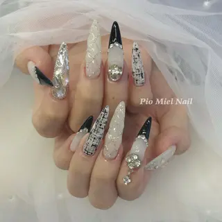 ロング Pio Mielのネイルデザイン
