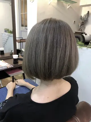 ショート フェアリーテイル所属・吉田 典弘のヘアスタイル