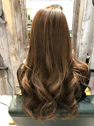 ロング 川野 賢のヘアスタイル