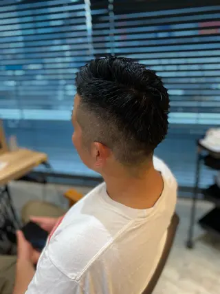 ショート メンズ ヨシダ フミノリのヘアスタイル