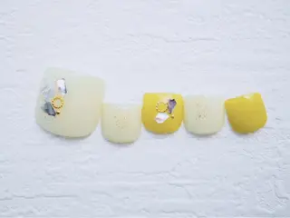 ネイル トップネイリスト Ribbon立川店のネイルデザイン