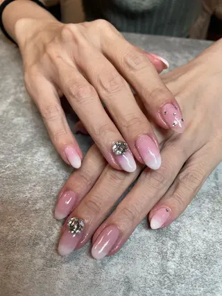 ネイル 佐藤  悠子のネイルデザイン