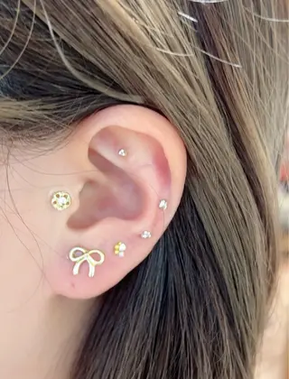 YURI MONMA /耳ツボジュエリーのその他イメージ